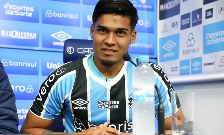 Arezo pelo Grêmio