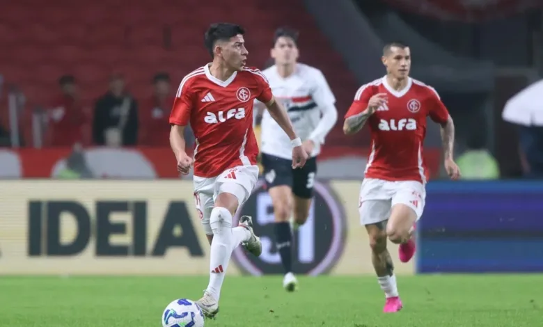 Inter negocia Alan Rodríguez com Nacional, mas jogador resiste Alan Rodríguez em ação pelo Inter
