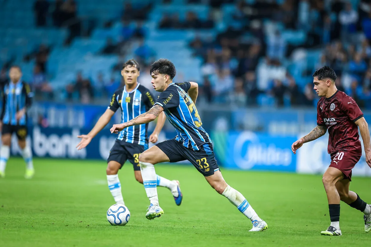 Grêmio empata
