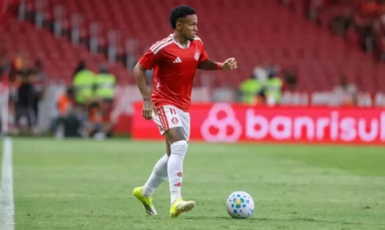 Atacante do Inter se lesiona nas férias, passa por cirurgia e se torna desfalque Kayky pelo Inter