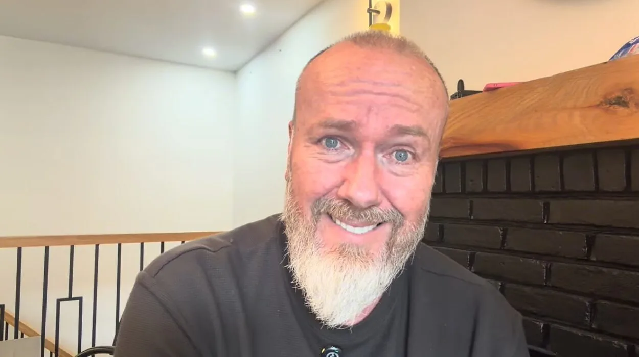 Baldasso cita "prazer imenso" ao ver Coudet em má fase no River Plate: "Odeio ele" Fabiano Baldasso, jornalista e influenciador colorado, torcedor do Inter