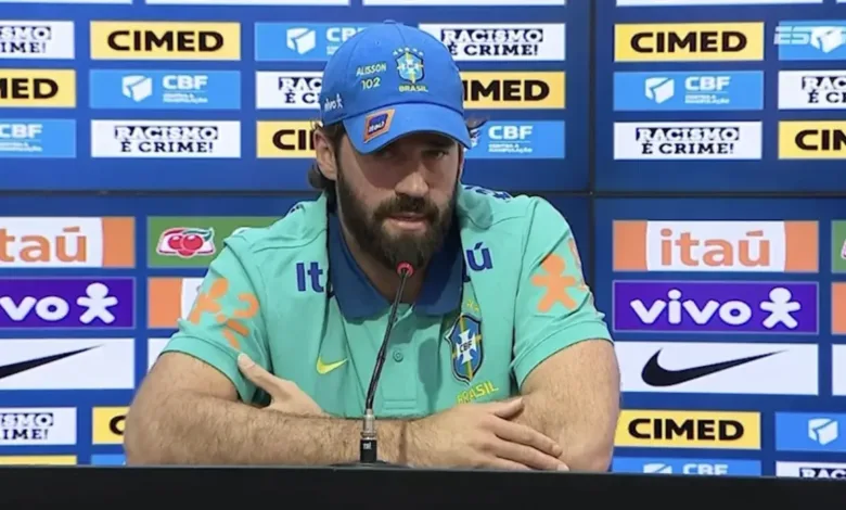 Ex-Inter, Alisson tem só 7 derrotas pelo Brasil antes da Copa do Mundo; veja lista Goleiro Alisson Becker, concede entrevista pela Seleção Brasileira e fala do Inter