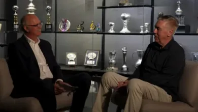 Falcão conversa com Ancelotti antes da estreia do Brasil na Copa; saiba como assistir Falcão e Ancelotti juntos