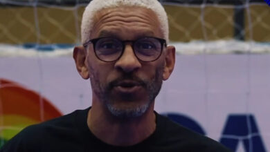 Djalminha grava vídeo no meio da vitória do Brasil, desaprova jogo e critica Ancelotti Djalminha