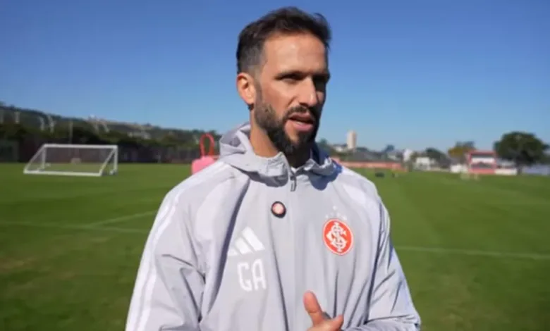 Preparador físico do Inter fala do trabalho durante a parada e elogia jogadores Inter