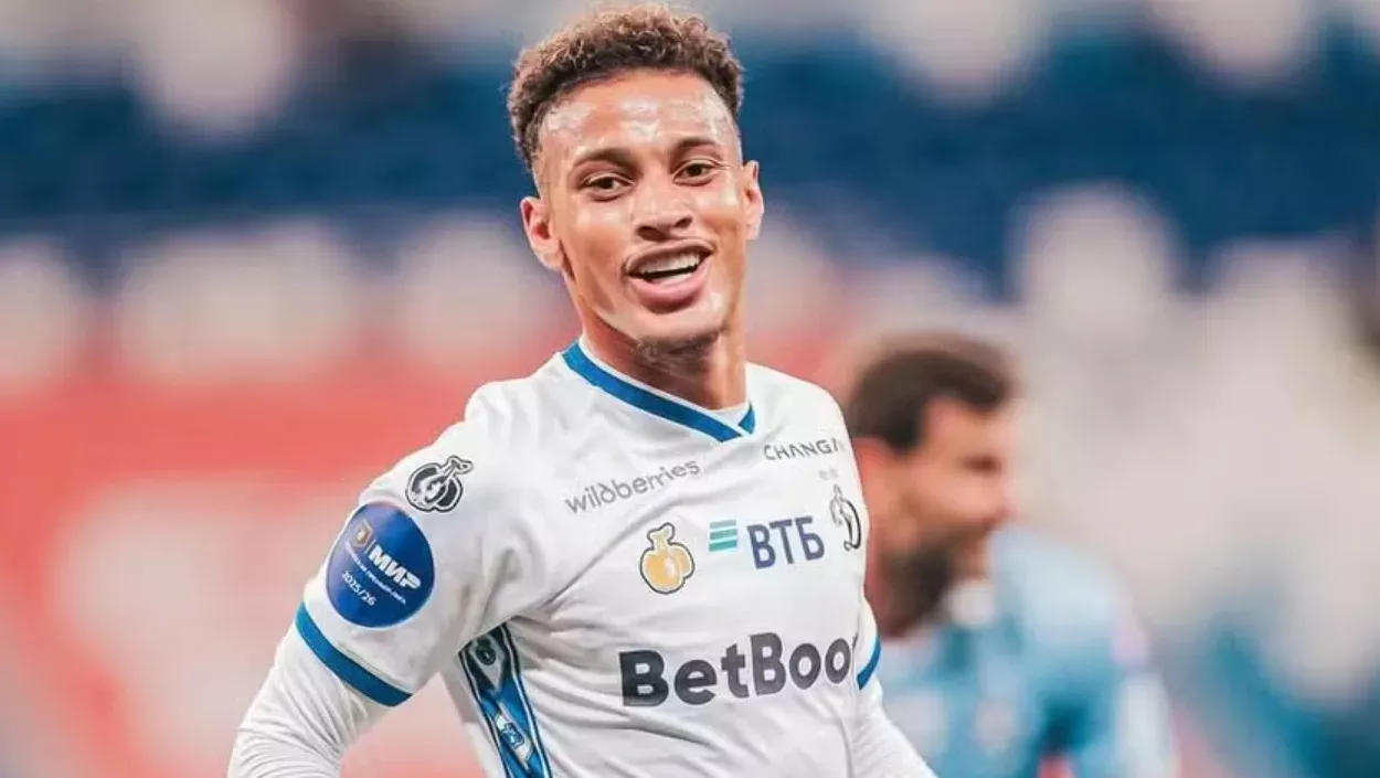 Bitelo ex-Grêmio, jogador do FK Dinamo Moskva