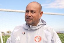Rogério Maia fala do trabalho com os goleiros do Inter e elogia estrutura do clube Rogério Maia