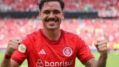 Ex-Inter, Mauricio marca em estreia na Copa do Mundo pelo Paraguai Mauricio pelo Inter
