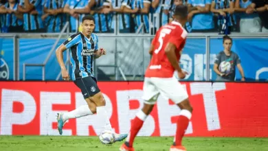 Site lista cinco clubes que já demonstraram interesse em zagueiro do Grêmio Viery no Gre-Nal
