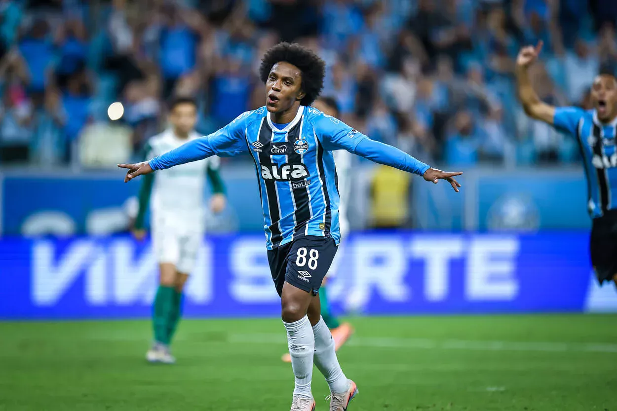 Grêmio tem sete jogadores em fim de contrato e futuro aberto para 2027 Willian pelo Grêmio