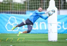 Weverton pelo Grêmio