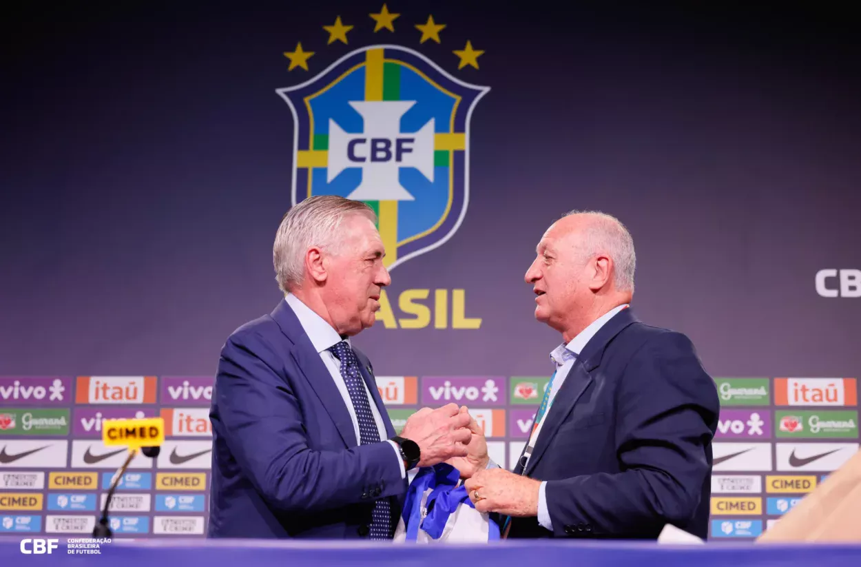 Felipão aponta principal problema do Brasil contra Marrocos, mas diz: "Bom resultado" Felipão entregou a Ancelotti o manto de Zagallo Créditos: Rafael Ribeiro / CBF