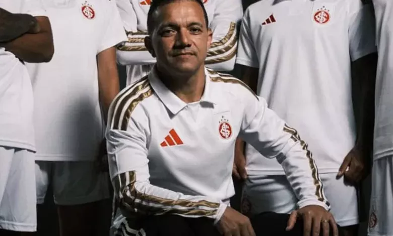 Iarley relembra chegada ao Inter em 2005 para ser campeão: "Aceitei ganhar menos" Iarley pelo Inter