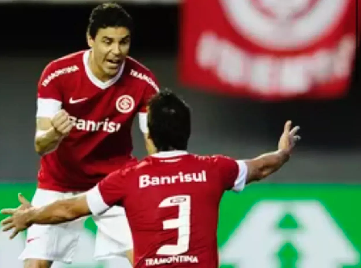 Bolívar surpreende e revela salário de Índio no ano do título mundial do Inter Inter