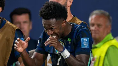 Vini Jr, faz gol contra o Haiti, com a camiseta do Brasil. Falta pouco para cumprir promessa para Felipão, coordenador técnico do Grêmio