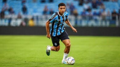 Viery, zagueiro ex-Grêmio, agora na Fiorentina