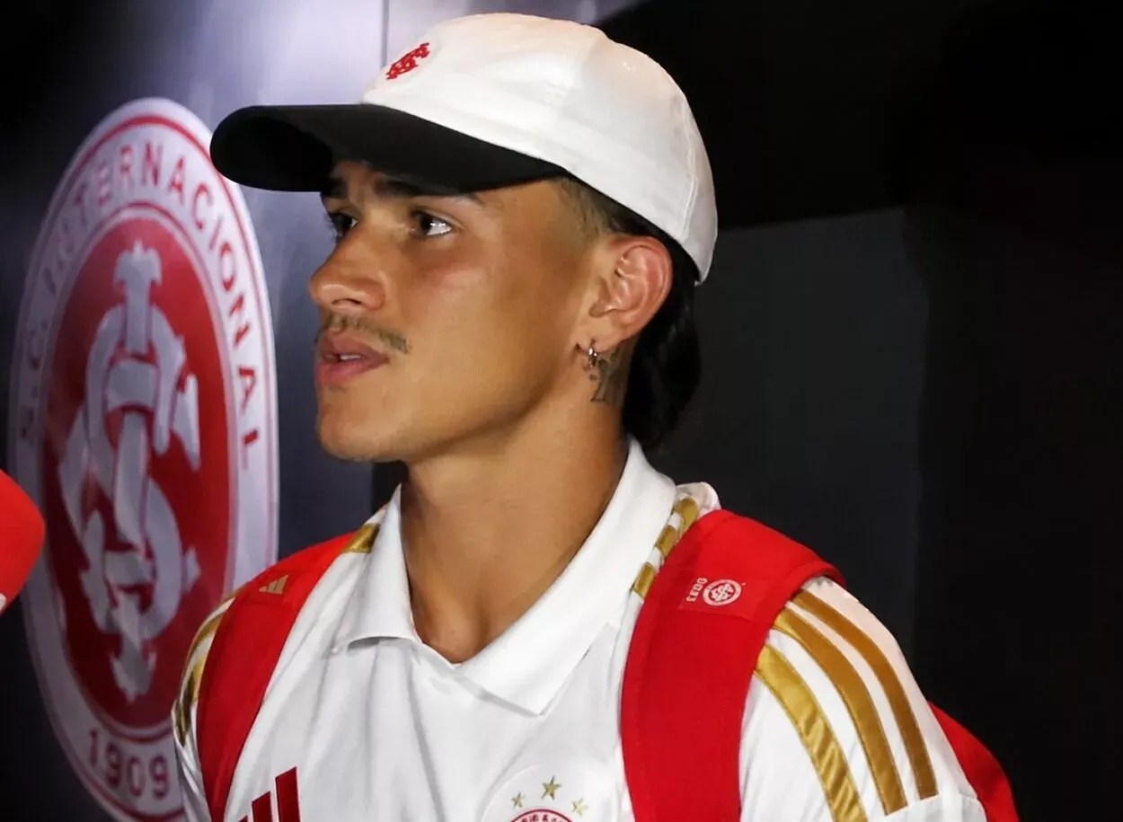 Bernabei em entrevista para a TV Inter