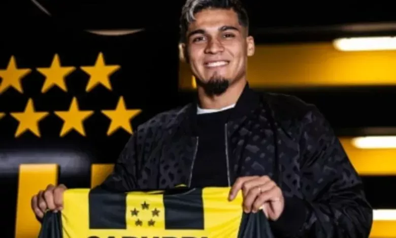 Grêmio encaminha venda de Arezo e pode recuperar investimento com negócio milionário Arezo volta ao Peñarol