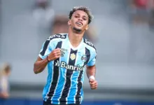 Em namoro antigo com o Grêmio, Bitello desembarca de férias em Porto Alegre Bitello falou do Grêmio e de Suárez