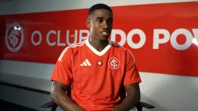 Félix Torres perde espaço no Equador e chama atenção do Inter na Copa Félix Torres pelo Inter