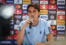 Geromel escolhe jogo inesquecível que fez com a camisa do Grêmio: "Foi sensacional" Geromel pelo Grêmio