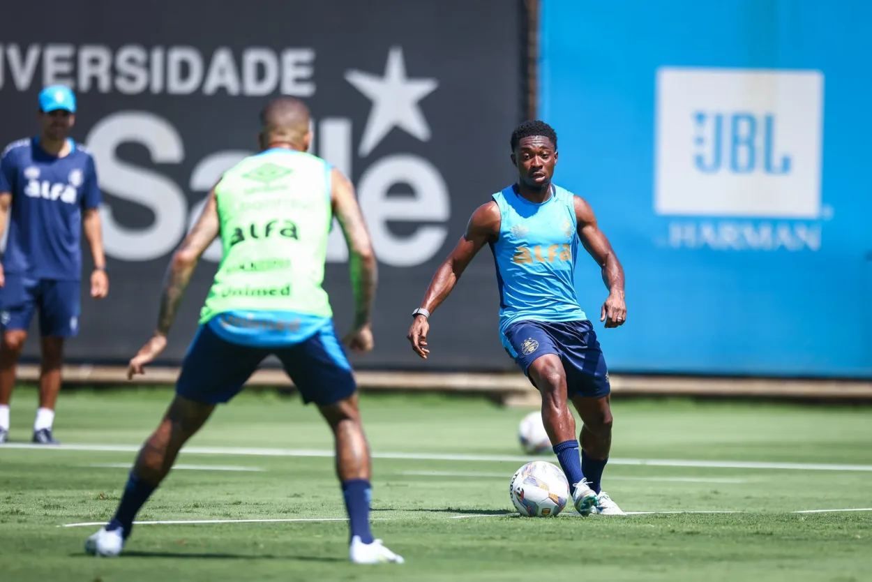 Amuzu pelo Grêmio