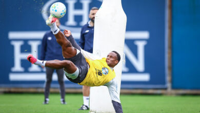 Como o Grêmio planeja utilizar Jovane Cabral e o número escolhido pelo jogador Jovane Cabral pelo Grêmio