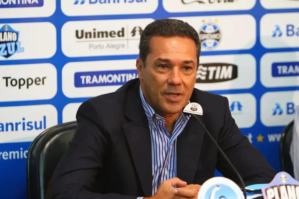 Luxemburgo pelo Grêmio
