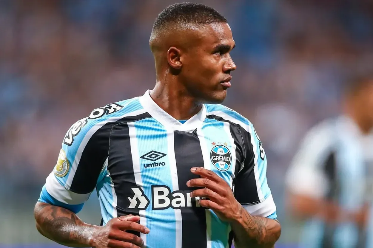 Grêmio já teve Douglas Costa e Luan