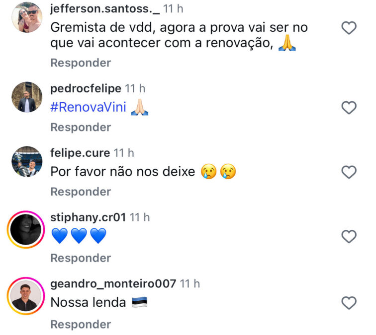 Carlos Vinícius faz publicação sobre o jogo e recebe pedidos da torcida do Grêmio