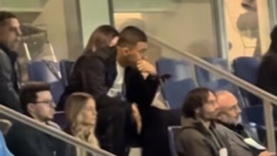 Torcedora do Grêmio registra reações de Carlos Vinícius durante eliminação na Arena Carlos Vinícius durante queda