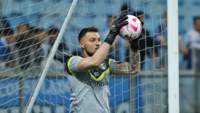 Gabriel Grando comenta derrota do Grêmio em amistoso: "A gente não pode se abalar" Grêmio