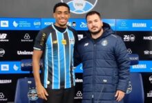 Wallace pelo Grêmio