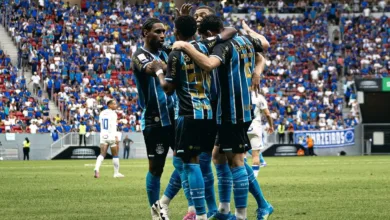 Grêmio quita salários atrasados com dinheiro da venda de Viery Jogadores do Grêmio