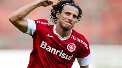 Forlán avança na seleção e Pezzolano deve permanecer no Inter Forlán, ex-Inter
