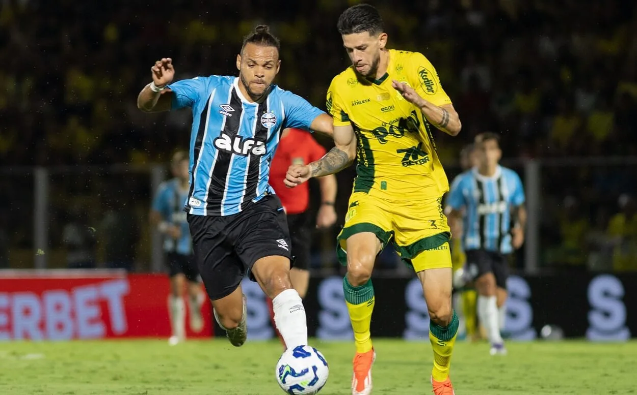 Braithwaite, Mirassol x Grêmio