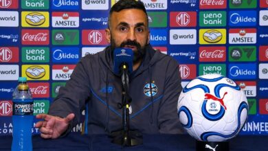 Grêmio tentou fugir da retranca na altitude, explica Vitor Severino Vitor Severino, treinador substituto de Luís Castro, no Grêmio