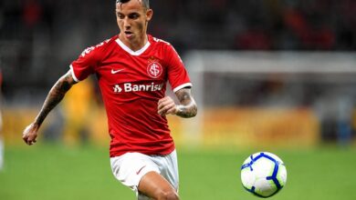 São Paulo atravessa o Inter e acerta empréstimo de Iago até dezembro Iago, ex-Inter, acerta com o São Paulo
