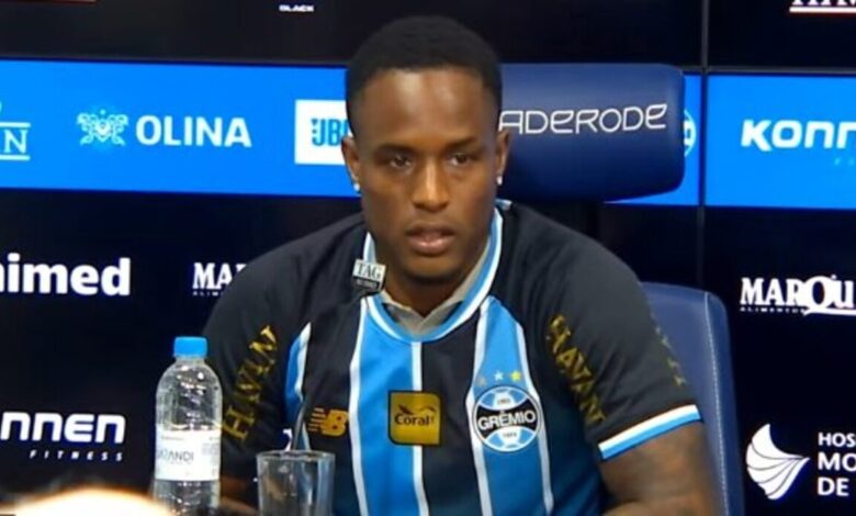Jovane Cabral pelo Grêmio