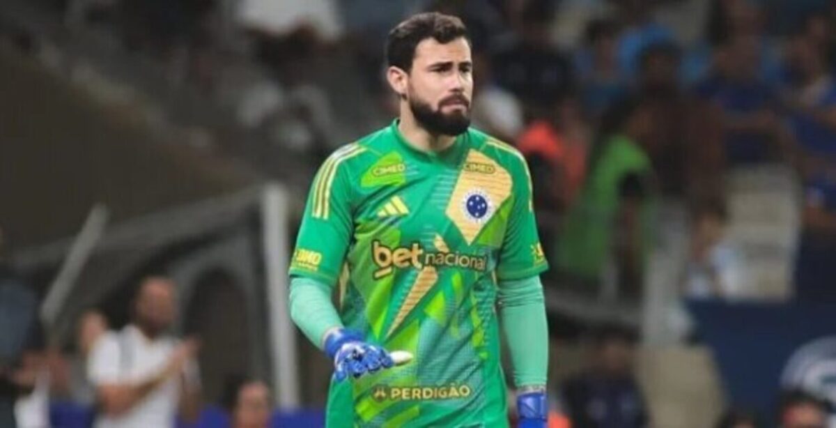 Inter fecha com jogador