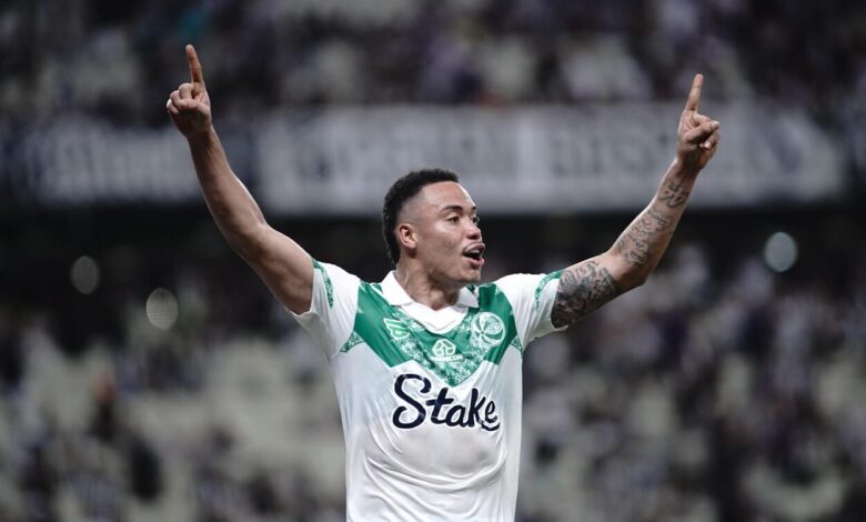 E o Grêmio? Técnico do Juventude fala sobre Mandaca: "Tem sido profissional" Mandaca Juventude