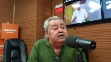 Guerrinha aconselha Grêmio a abrir mão da Sul-Americana: "Pouco importa" Guerrinha falou do Inter