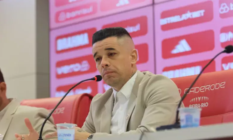 Após virada da Argentina, D'Alessandro diz que Messi é o maior jogador da história D'Alessandro no Inter