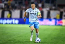 O jogo que Marlon pretende já estar à disposição da comissão técnica do Grêmio Marlon - Grêmio Oficial / Flickr