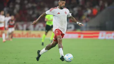 Inter tem Paulinho em busca de retomada no meio e "pressão" sobre Félix Torres Paulinho Paula no Inter