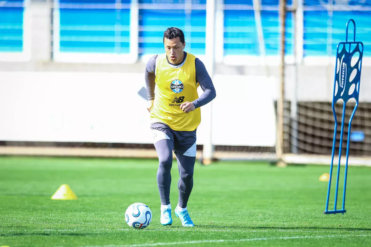 Marlon, Jogador do Gremio realizam treino técnico durante a manha deste sabado, no CT Luiz Carvalho, na preparação para a partida valida pela Copa Sul Americana 2026.
