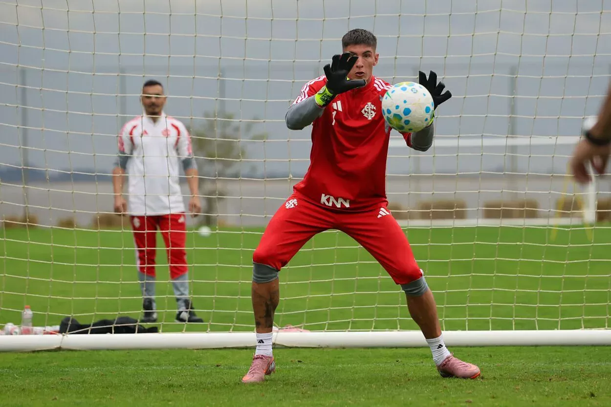 Inter x Cruzeiro: Lucas Romero está fora, e Rochet ainda é dúvida Sérgio Rochet, Inter
