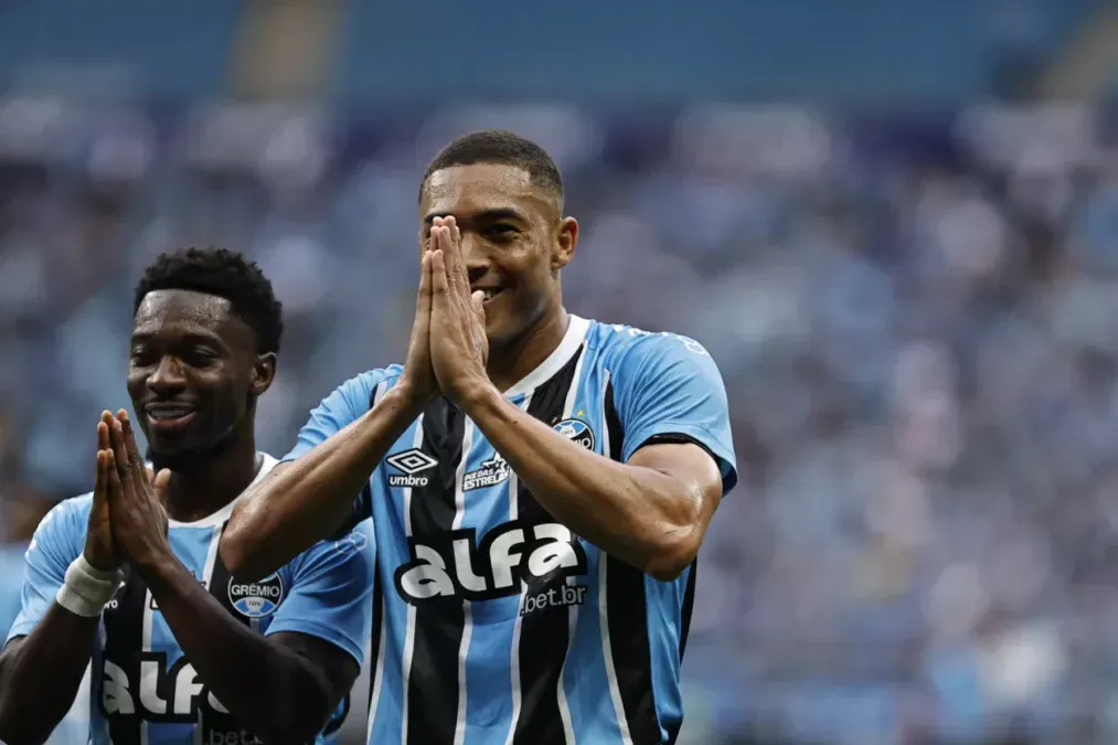 Zona Mista - Notícias, mercado da bola e bastidores do futebol Carlos Vinicius