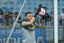 Gabriel Grando comenta derrota do Grêmio em amistoso: "A gente não pode se abalar" Grêmio