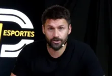 Sobis elogia Villasanti e aprova Jovane Cabral no Grêmio: "Achei uma baita jogada" Rafael Sobis ex-Inter